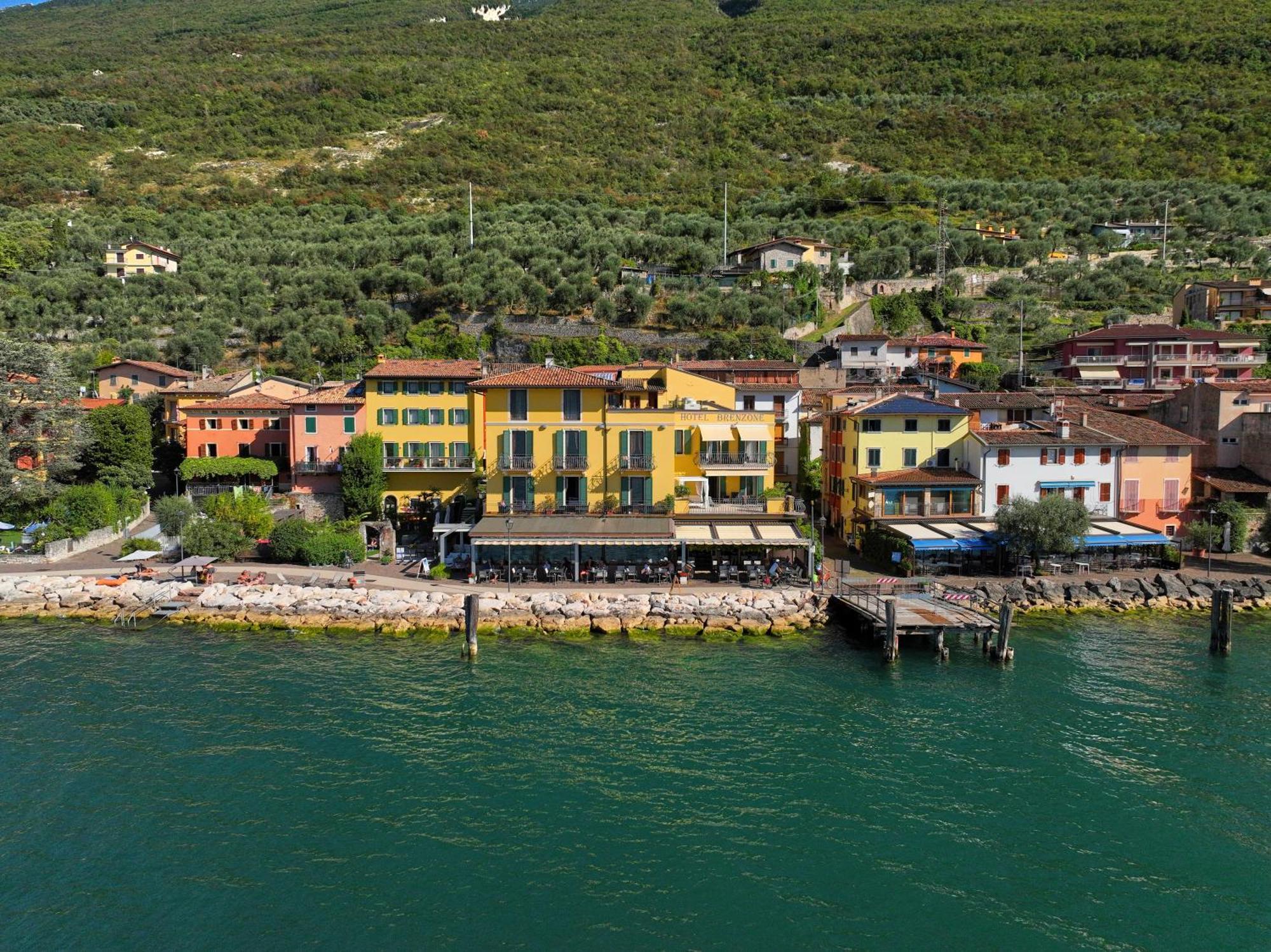 Lake Front Hotel Brenzone المظهر الخارجي الصورة
